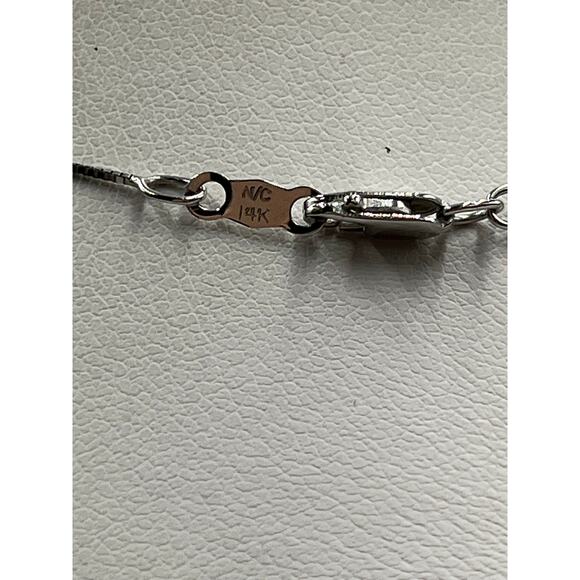 14k White Gold Chain Boxchain Lobster claw clasp 1.3 grams, 18” - Picture 9 of 10
